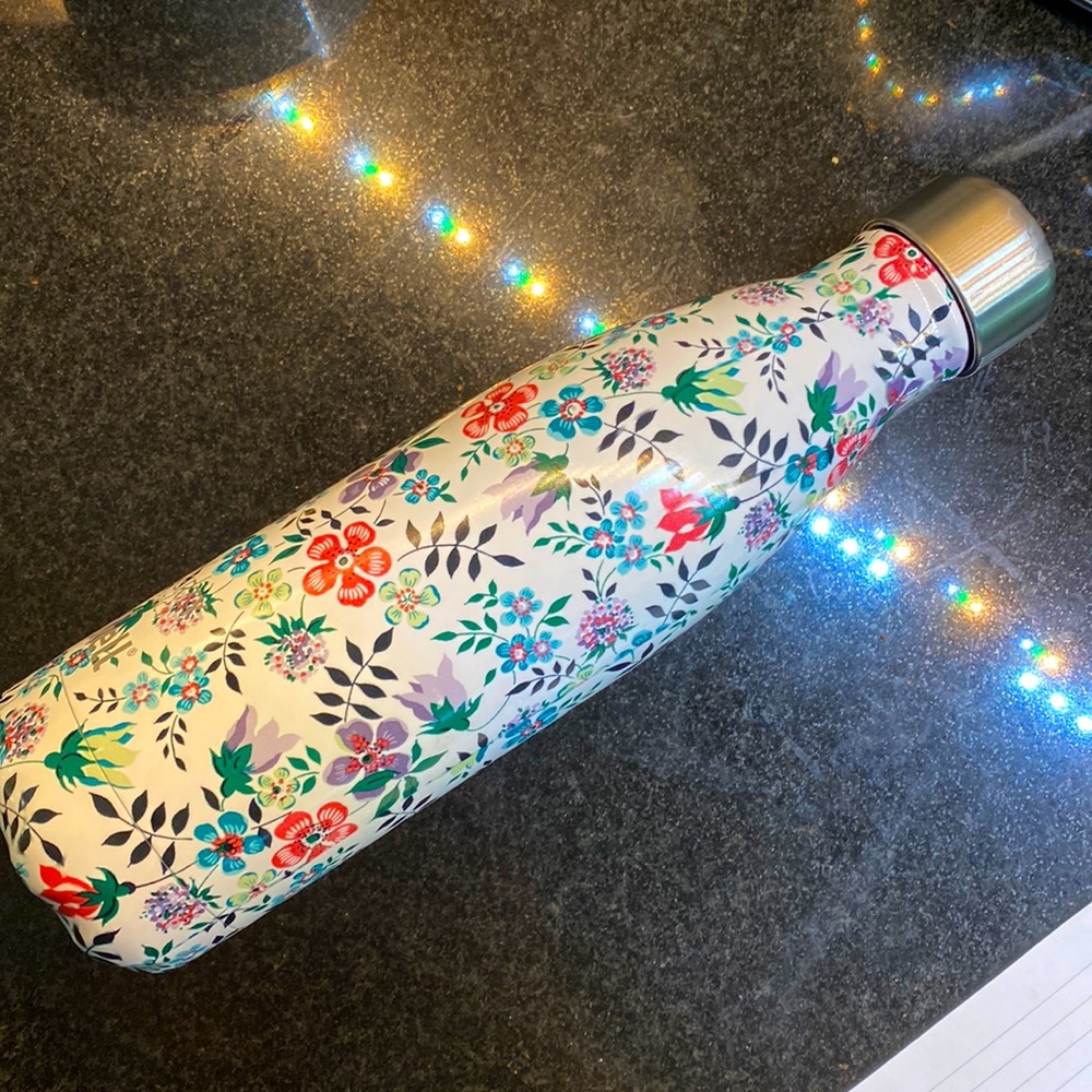 Starbucks Swell Liberty London Fabrics Floral Water Bottle 17 Fluid Ounces